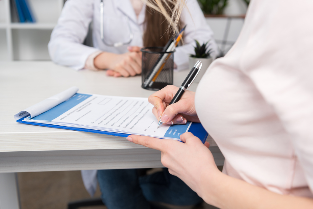 Do I Need an Immigration Lawyer to Help Me with Form N-600?