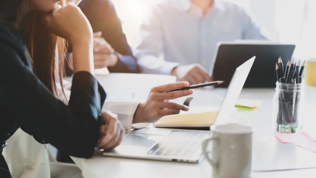 How to Sponsor Employees for a U.S. Work Visa: Step-by-Step for Businesses